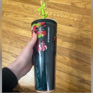 Starbucks velvet venti 24oz cup with straw topper nwt